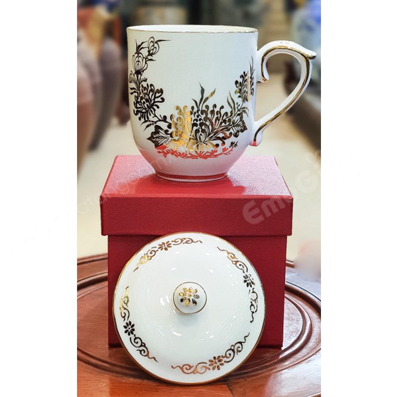 Cốc sứ vẽ họa tiết vàng kim  